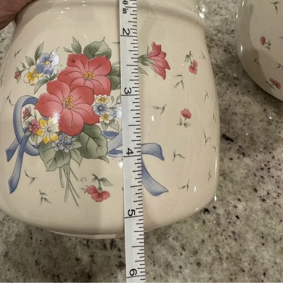 Vintage Floral Ceramic Canister Set with Wooden Lids pink flowers blue bows - Picture 9 of 10